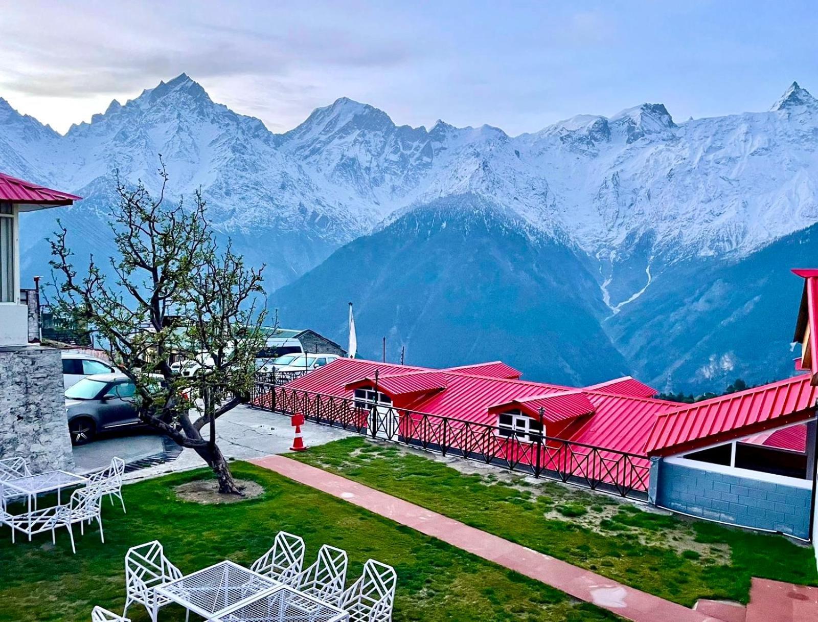 Hotel Rollingrang Kalpa Esterno foto