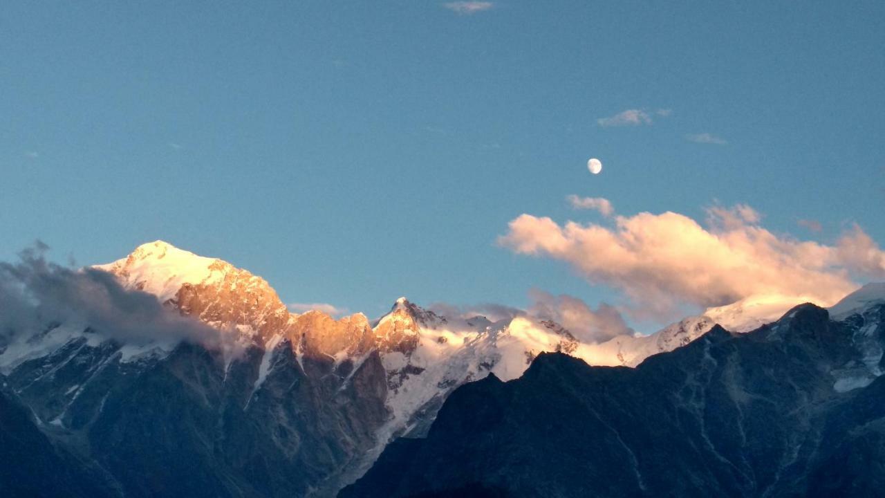 Hotel Rollingrang Kalpa Esterno foto